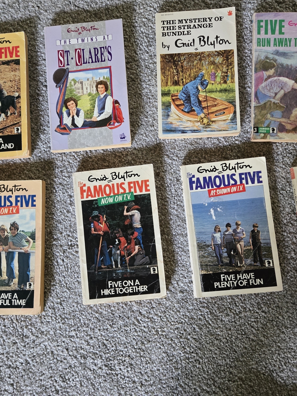 Lot of 8 Enid Blyton Paperback Books Famous Five Mystery